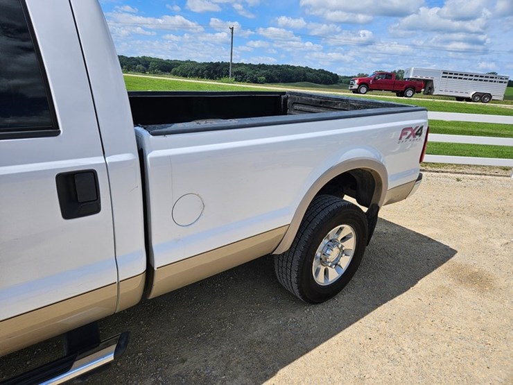2008-ford-f350-image-11