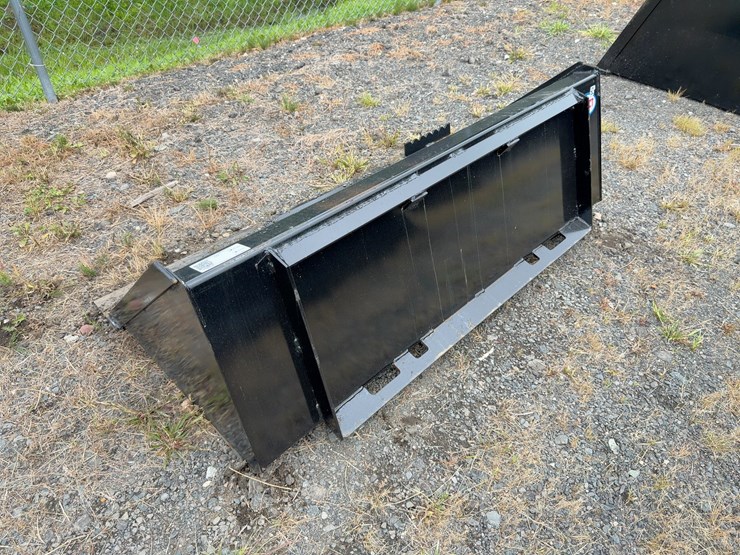 60"-gp-bucket-image-2