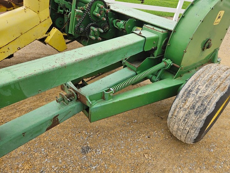john-deere-3800-image-36