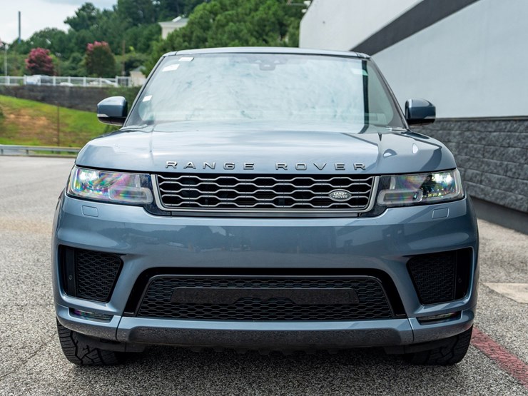 2022-land-rover-range-rover-image-2