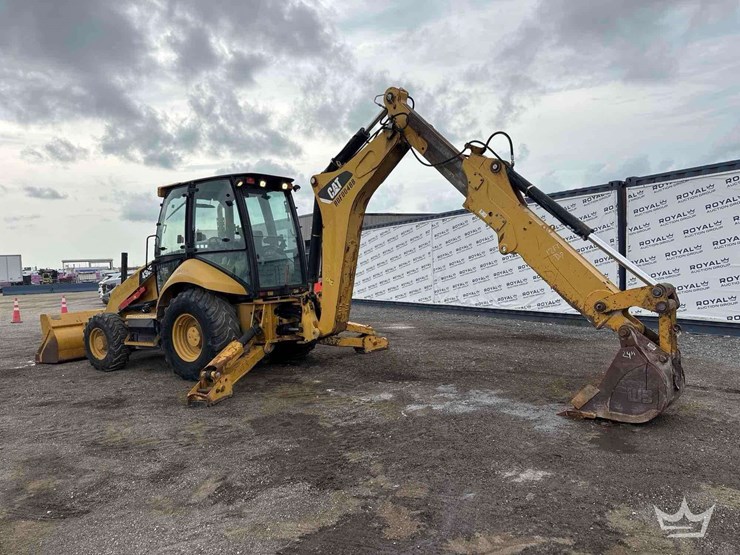2013-caterpillar-430f-image-4