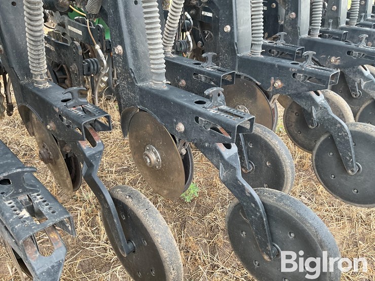 great-plains-3010-image-17