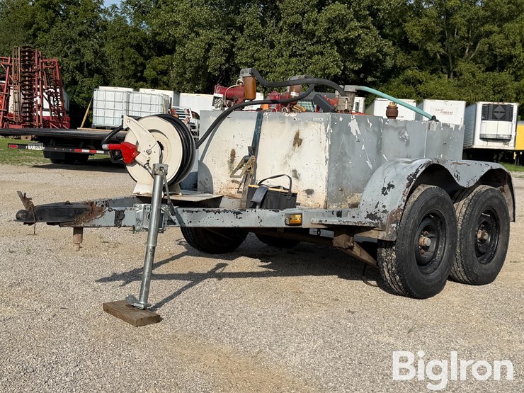 t/a-bumper-pull-fuel-trailer-image-1