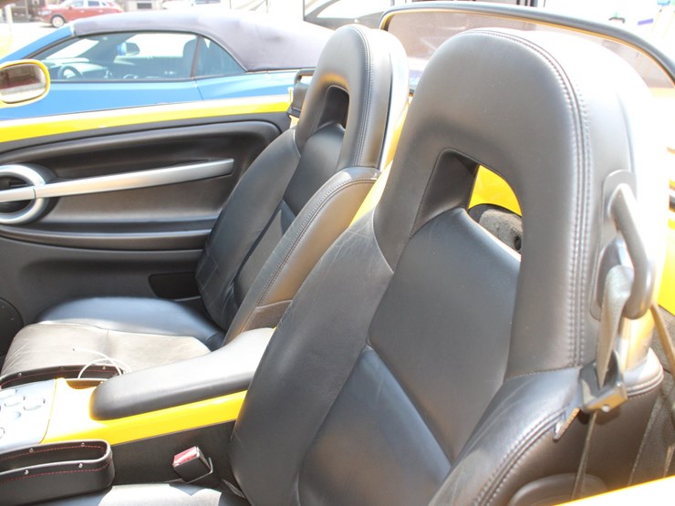 #135-•-offered-at-no-reserve-|-2005-chevrolet-ssr-image-45