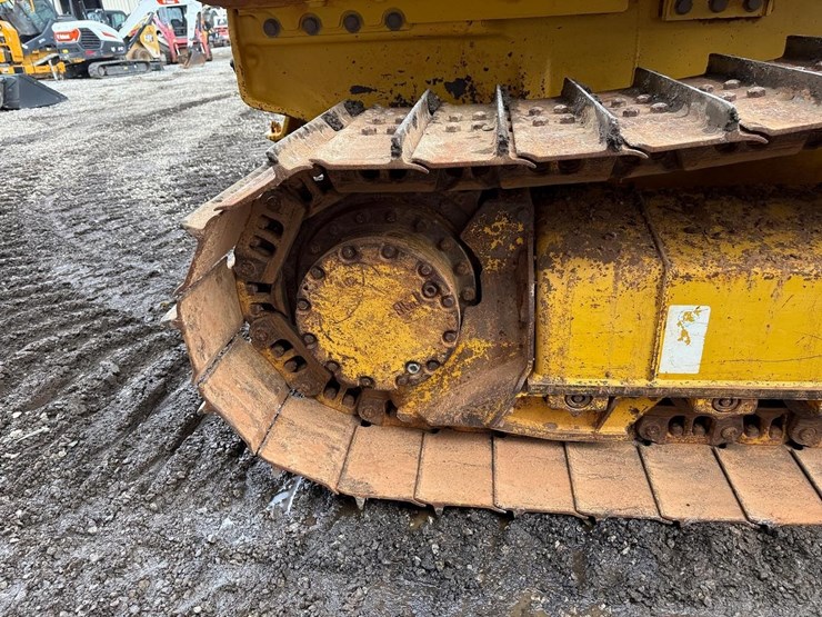 2014-komatsu-d39px-23-image-12