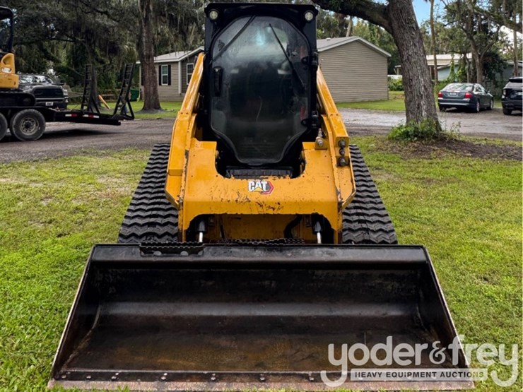 2021-caterpillar-279d3-image-3