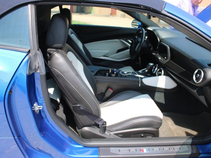 #147-•-offered-at-no-reserve-|-2017-camaro-ss-convertible-image-43