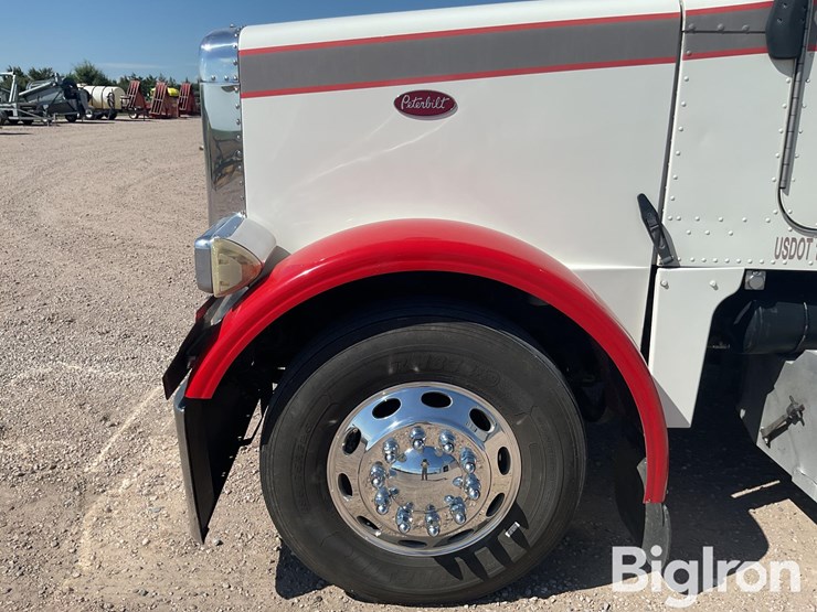 2005-peterbilt-378-image-10
