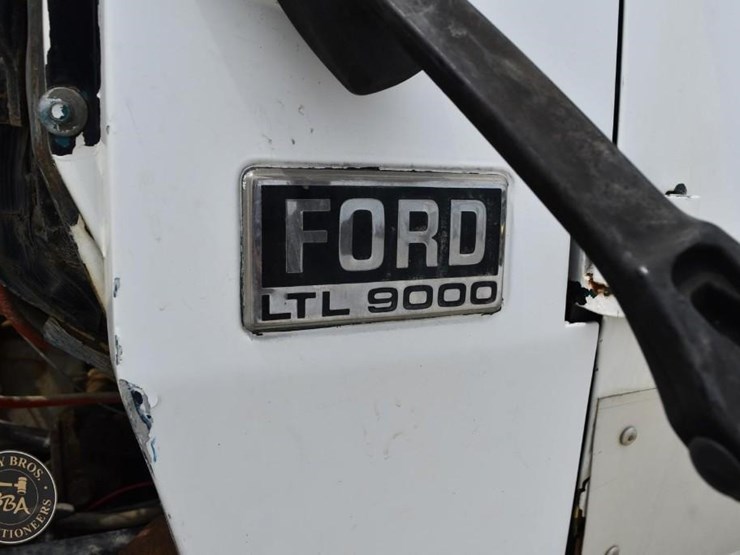 1986-ford-ltl9000-image-51