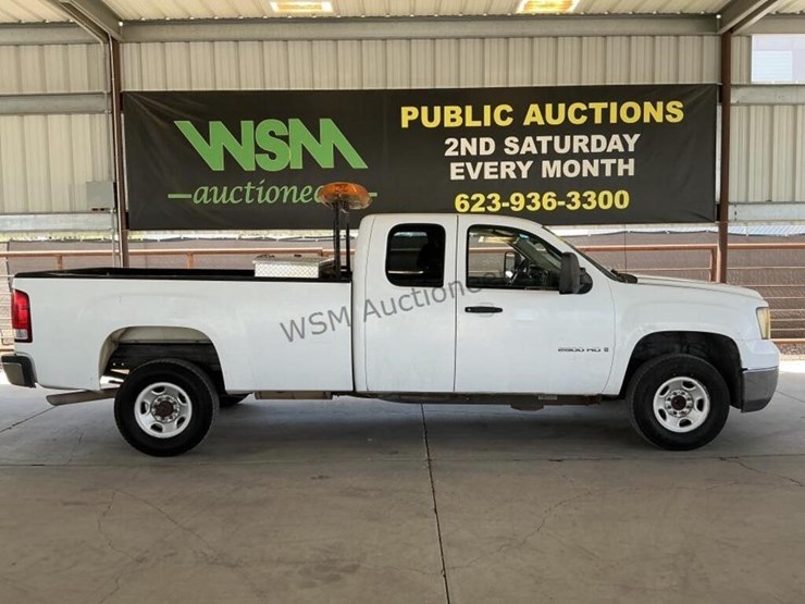 2008-gmc-sierra-2500hd-image-1