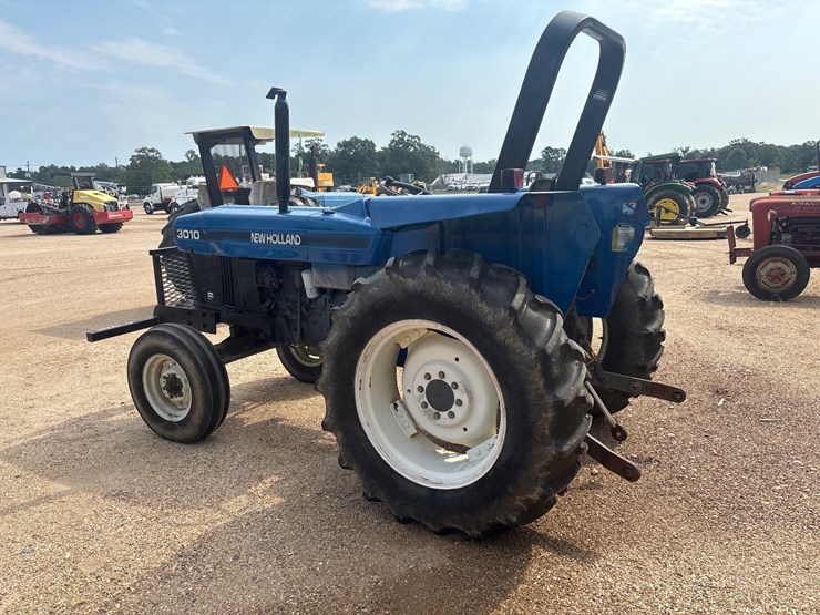 new-holland-3010-image-4