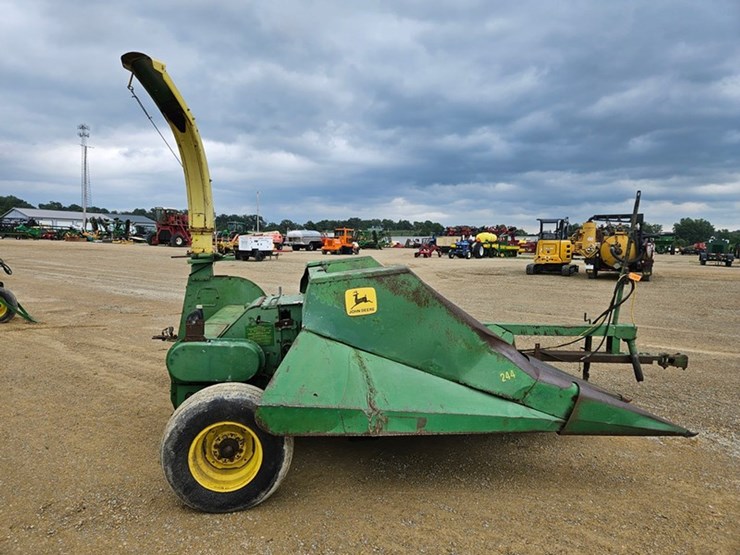 john-deere-3800-image-6