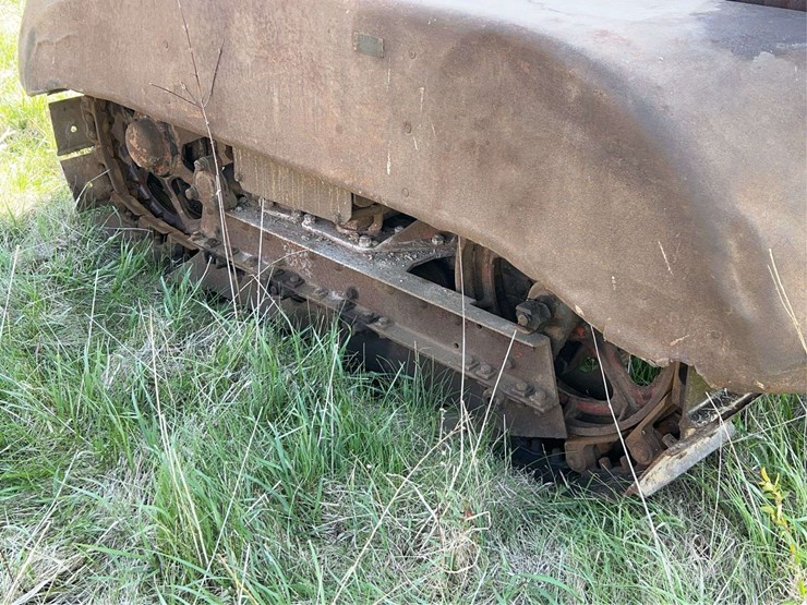 mccormick-deering-t20-crawler-image-40