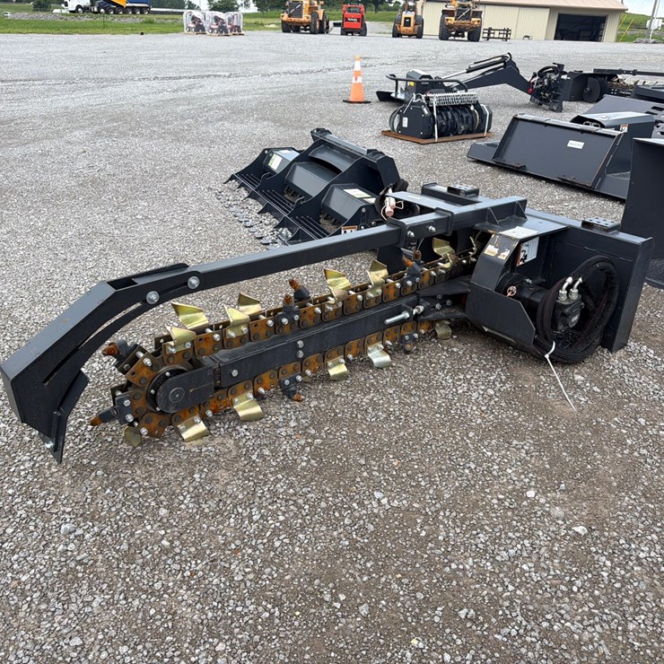 #10 • RMT48A 48” TRENCHER ATTACH