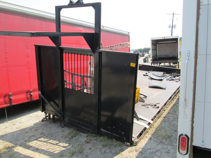 #53846-•-246"x98"-truck-flat-bed-inv#53846-image-1
