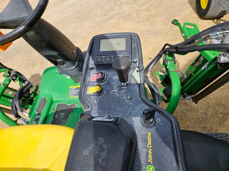 john-deere-7500a-image-30