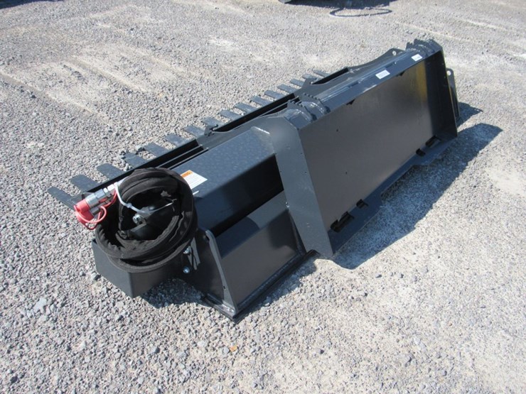 #8-•-72"-hyd-power-rake-land-level-image-4