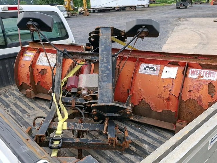 2008-ford-f350-image-24