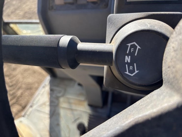 caterpillar-416c-image-39