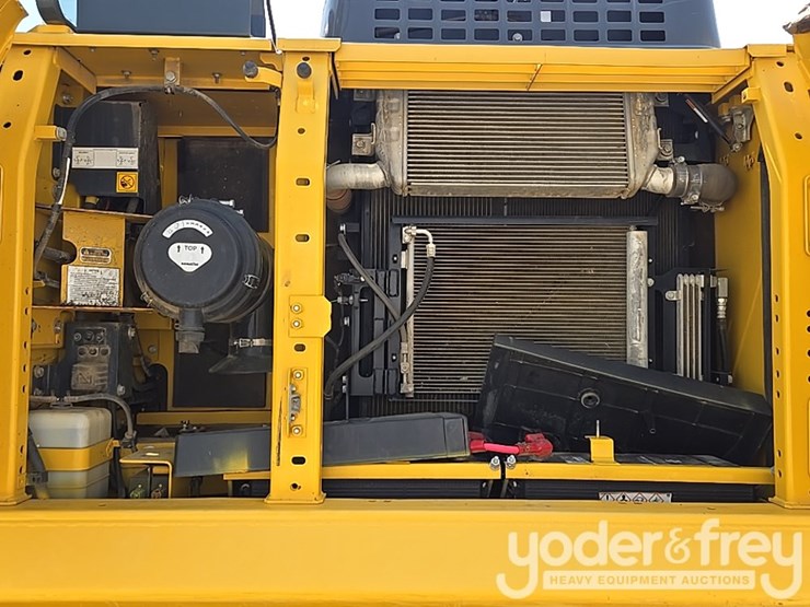 2018-komatsu-pc210-lci-11-image-32