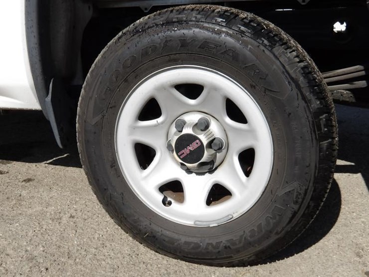2014-gmc-sierra-1500-image-5