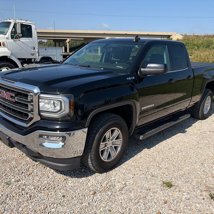 #102 • 2018 GMC Sierra 1500 4x4