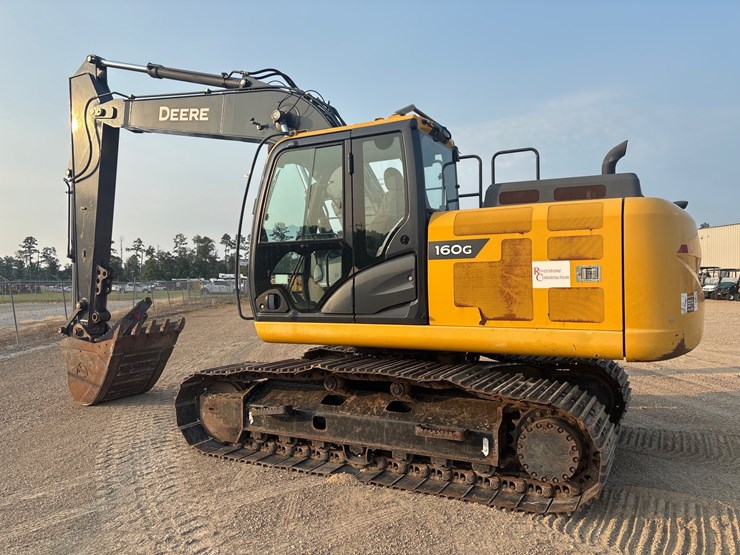2022-deere-160g-lc-image-1