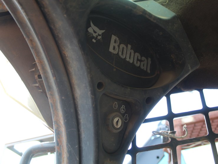 bobcat-s550-image-9