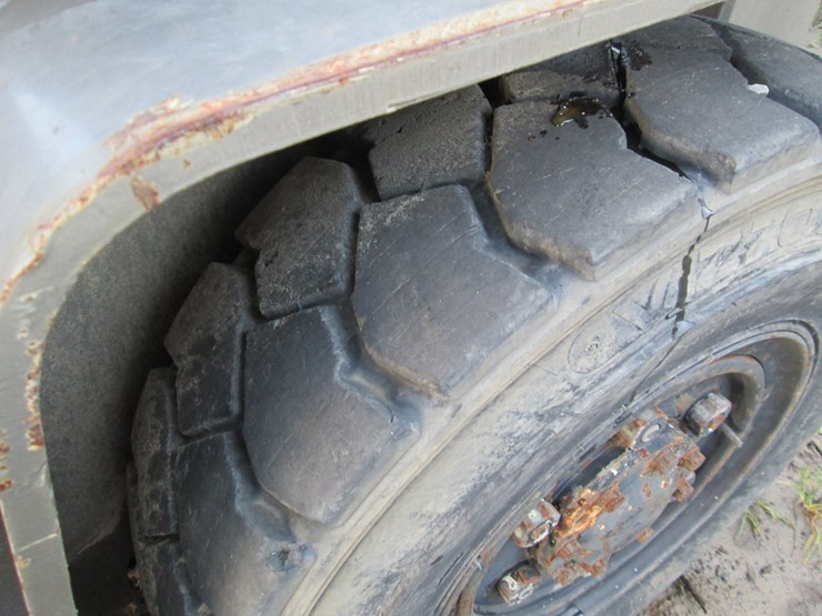 #53862-•-*inop-nissan-80-8000lb-cushion-tire-forklift-inv#53862-image-20