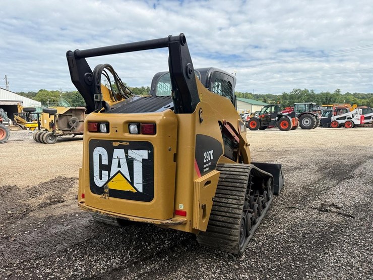 2007-caterpillar-297c-image-4