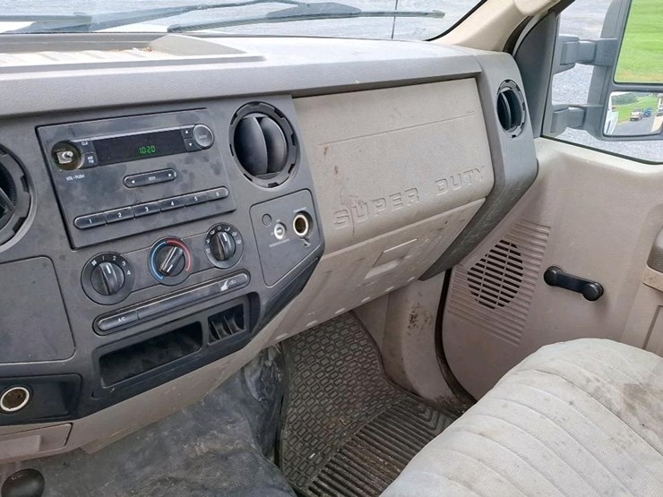 2008-ford-f350-image-14