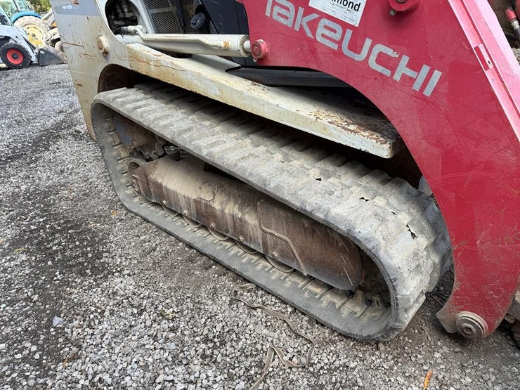 takeuchi-tl12-image-12