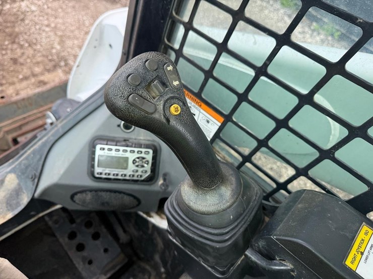 2018-bobcat-t770-image-25