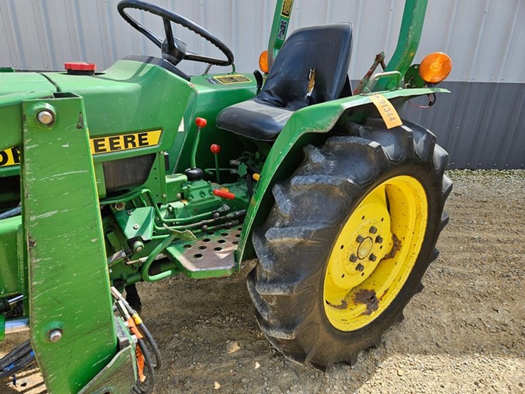 john-deere-750-image-17