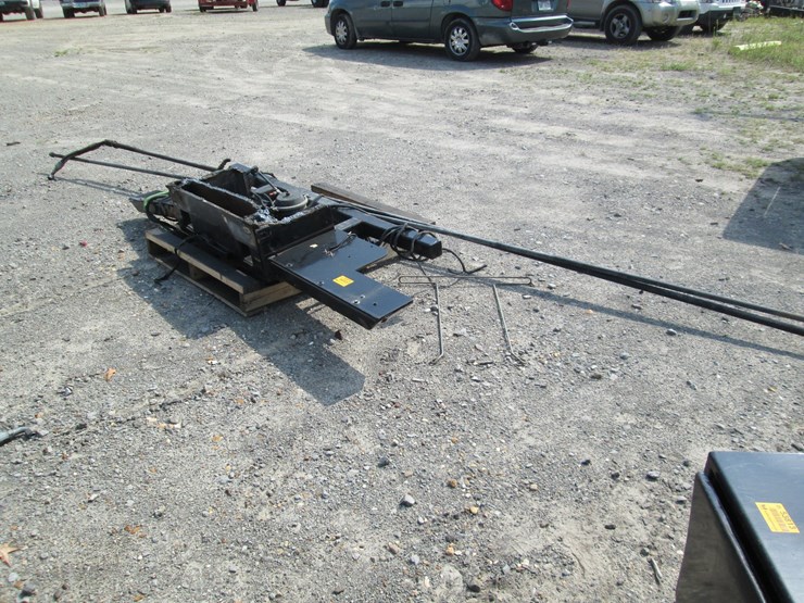 #53812-•-truck-bumper-&-hyd-lines-inv#53812-image-1