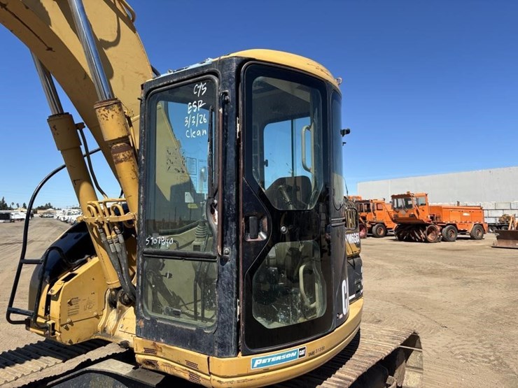caterpillar-313b-image-24