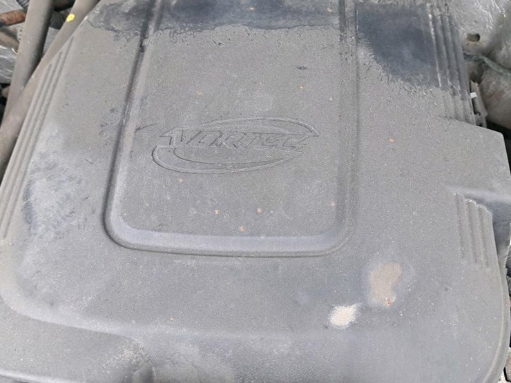 2015-chevrolet-2500-image-16