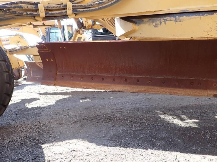 caterpillar-163h-vhp-image-13