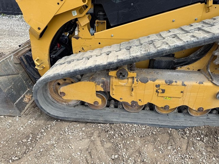 2018-caterpillar-299d2-xps-image-18
