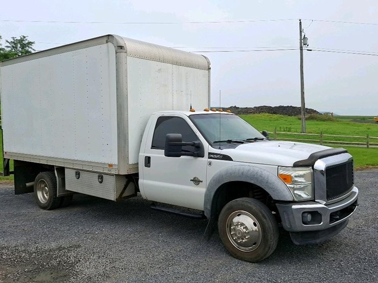 2011-ford-f550-image-36