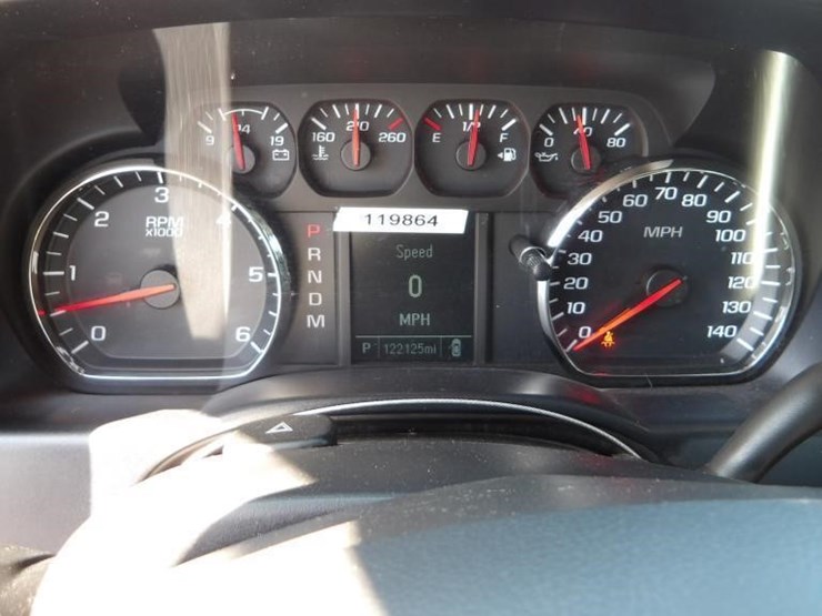 2014-chevrolet-silverado-1500-image-16