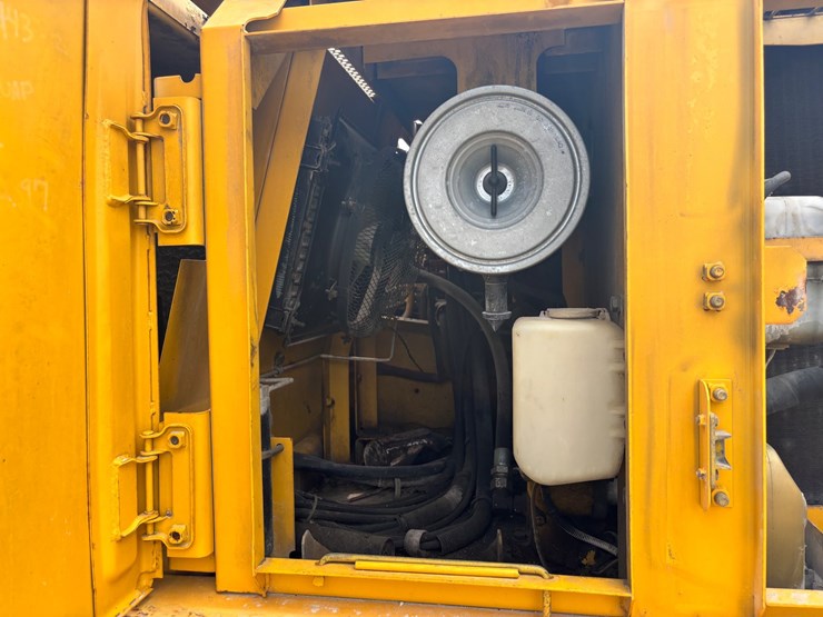 komatsu-pc200-lc-6-image-29