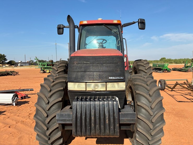 case-ih-mx270-image-10