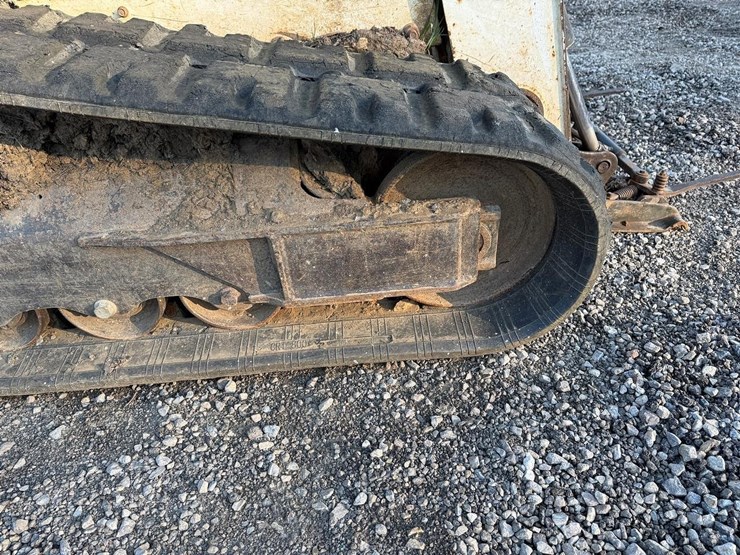 2018-bobcat-t740-image-14