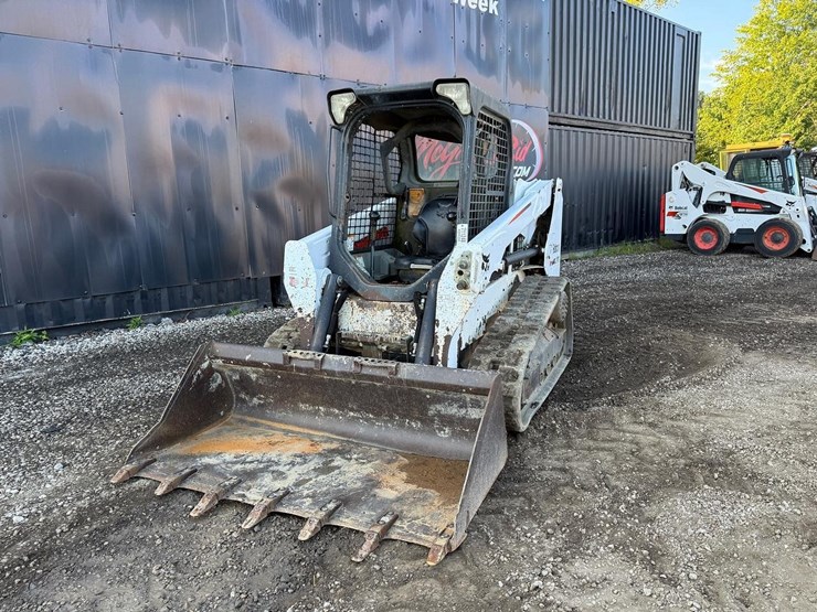 2015-bobcat-t550-image-9