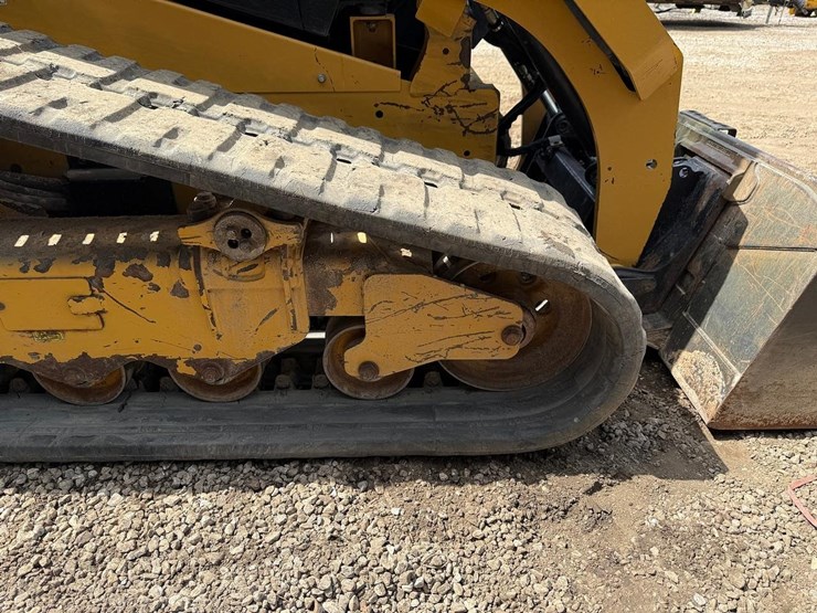 2018-caterpillar-299d2-xps-image-14