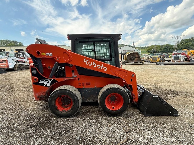 2024-kubota-ssv75-image-5