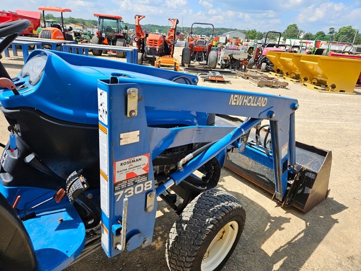 new-holland-tc25-image-24