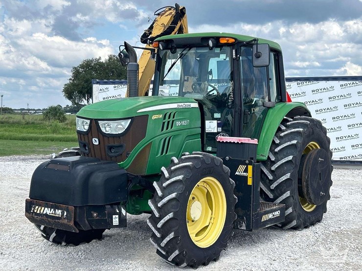 john-deere-6125m-image-1