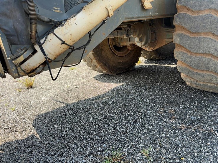 2000-terex-ta400-image-37